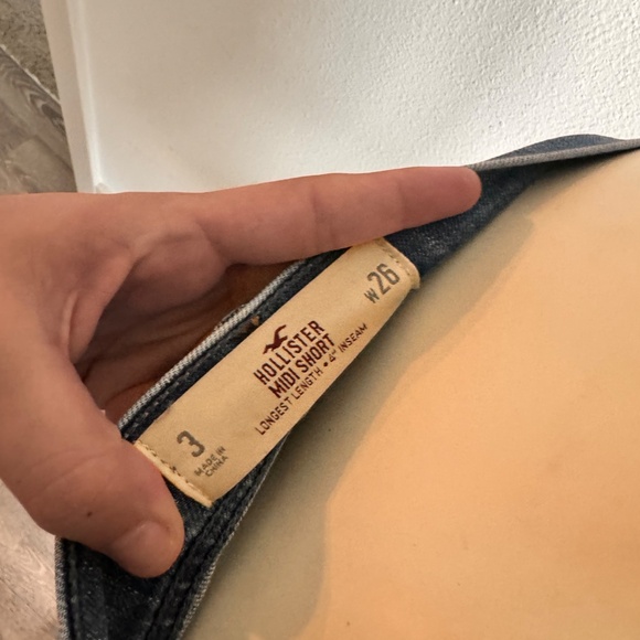 Hollister Jean shorts - Picture 8 of 8